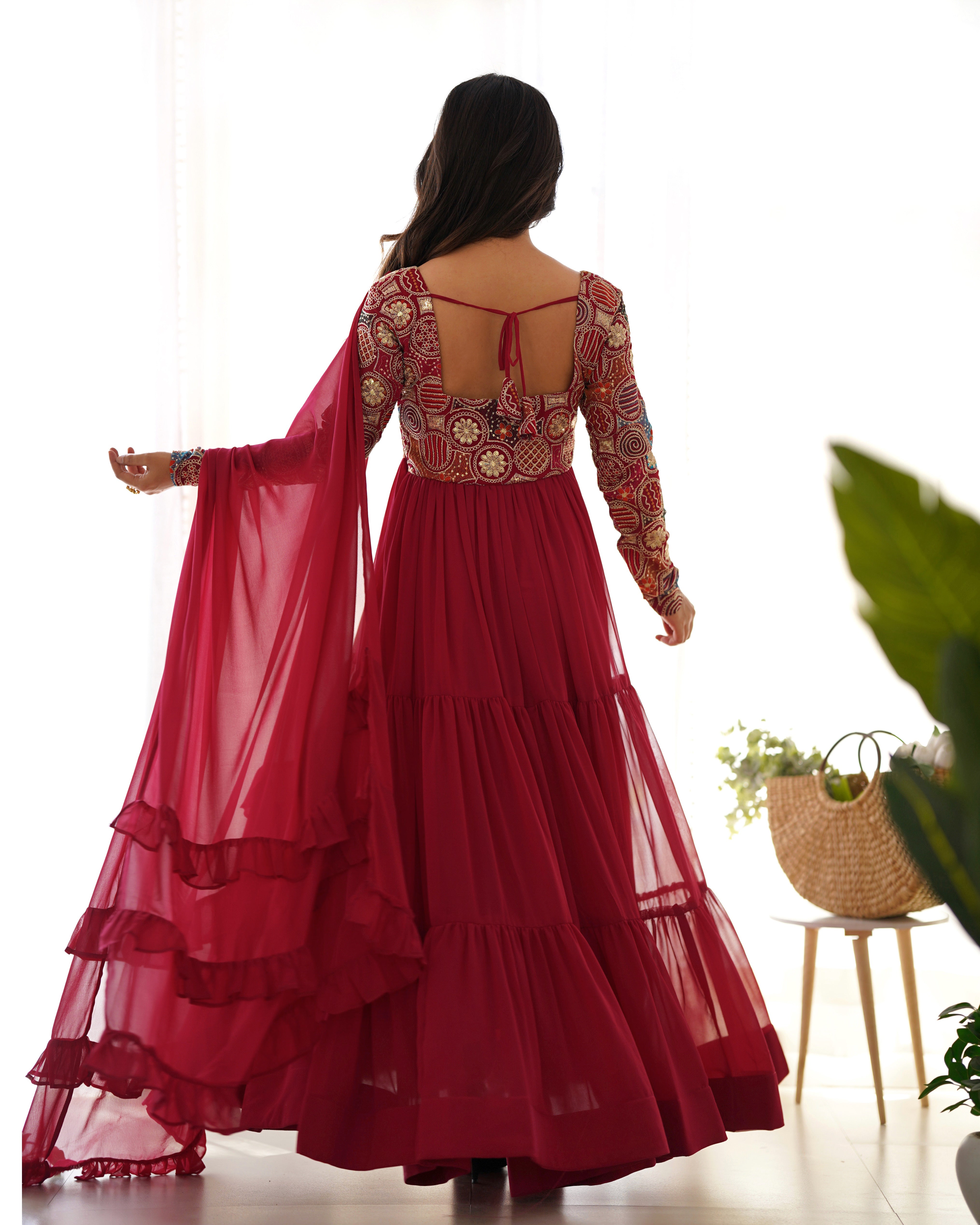 HEAVY PURE SOFT FOX GEORGETTE FABRIC FULLY FLARE ANARKALI,WITH DUPPTA SET,PENT READY TO WEAR