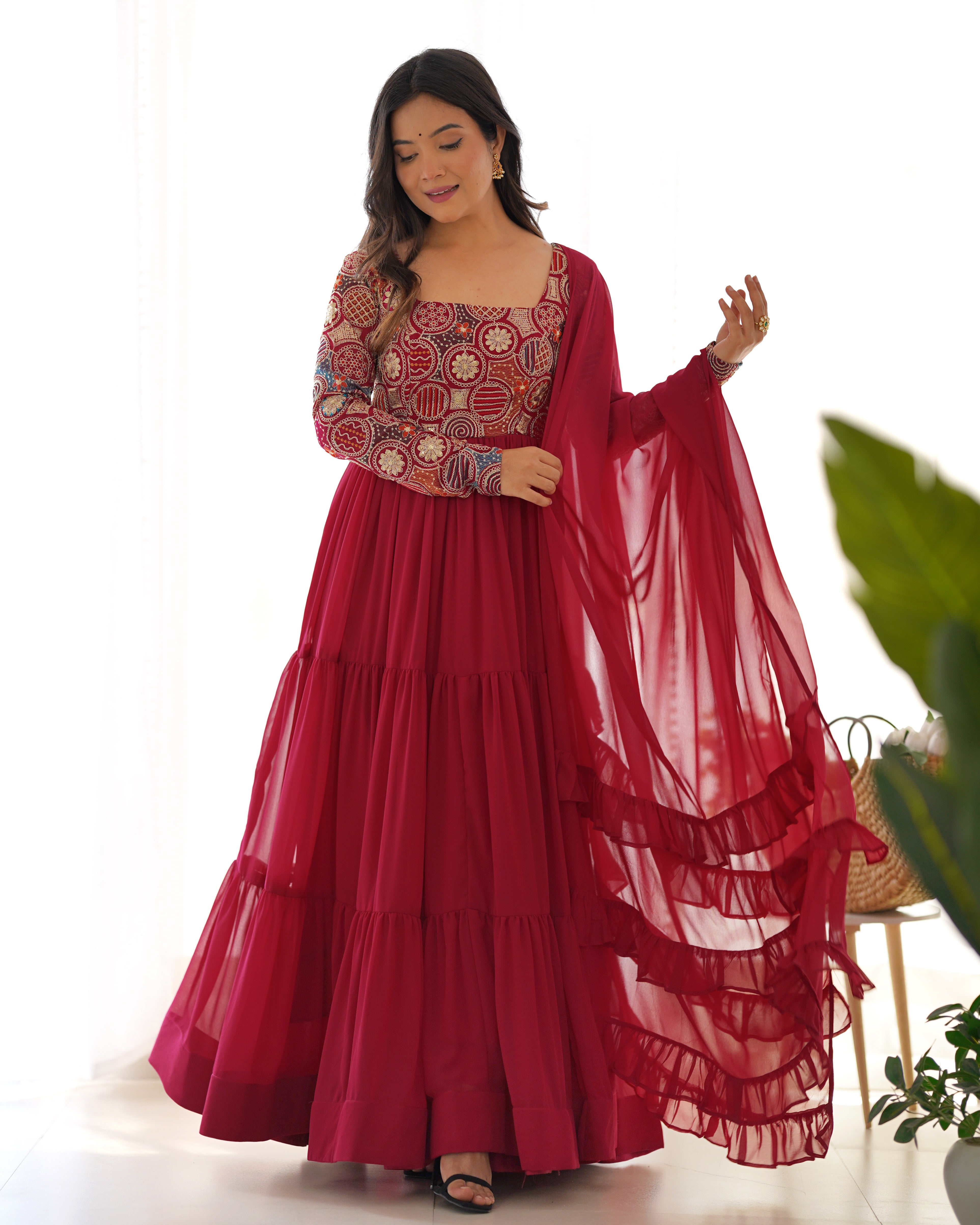 HEAVY PURE SOFT FOX GEORGETTE FABRIC FULLY FLARE ANARKALI,WITH DUPPTA SET,PENT READY TO WEAR