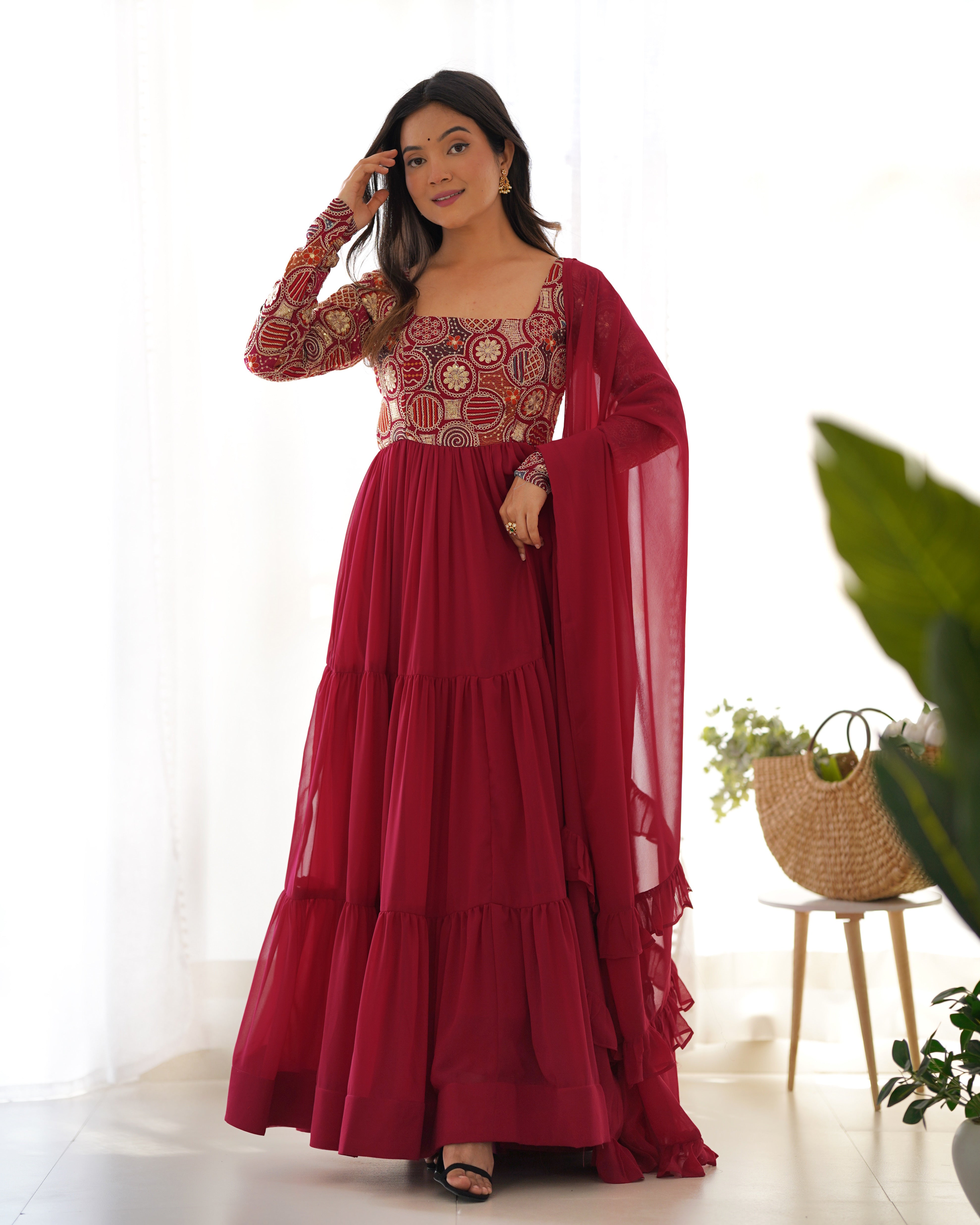 HEAVY PURE SOFT FOX GEORGETTE FABRIC FULLY FLARE ANARKALI,WITH DUPPTA SET,PENT READY TO WEAR