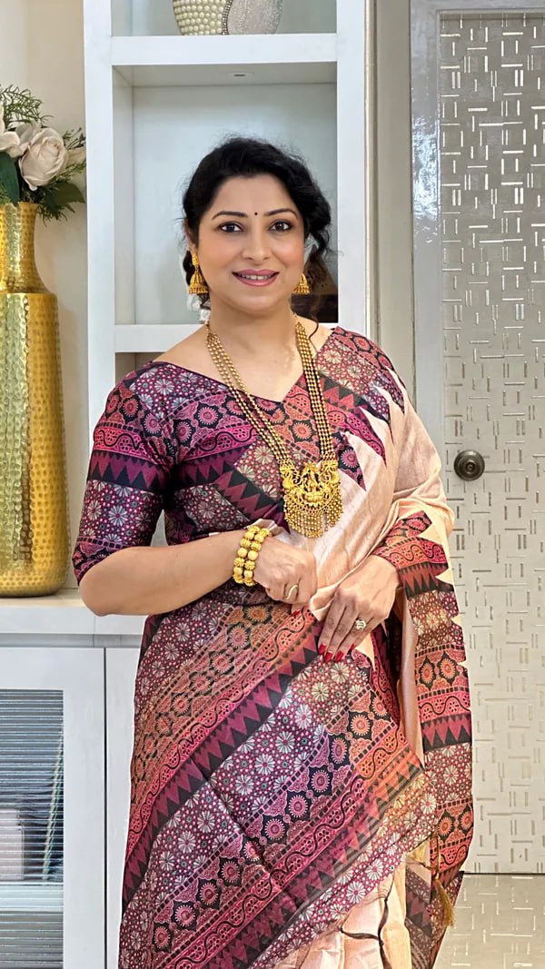 SOFT TUSSAR SILK SAREE WITH BEAUTIFUL PRINT WITH ATTRACTIVE PALLU AND CONTRAST PALLU  WITH TASSAL