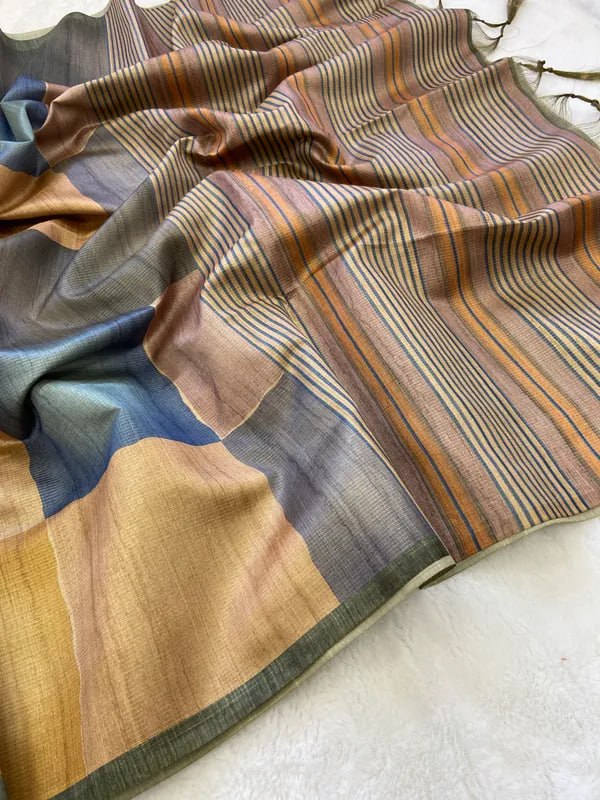 SOFT TUSSAR SILK SAREE WITH BEAUTIFUL PRINT WITH ATTRACTIVE PALLU AND CONTRAST PALLU  WITH TASSAL