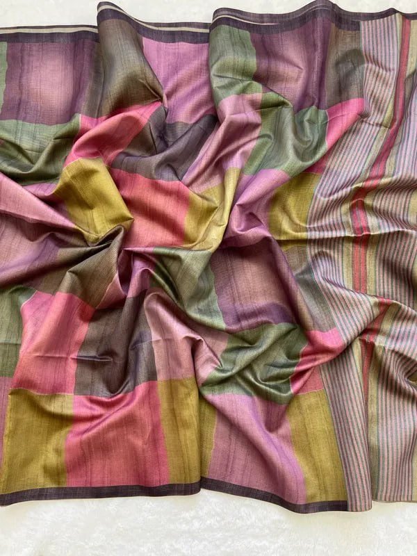SOFT TUSSAR SILK SAREE WITH BEAUTIFUL PRINT WITH ATTRACTIVE PALLU AND CONTRAST PALLU  WITH TASSAL