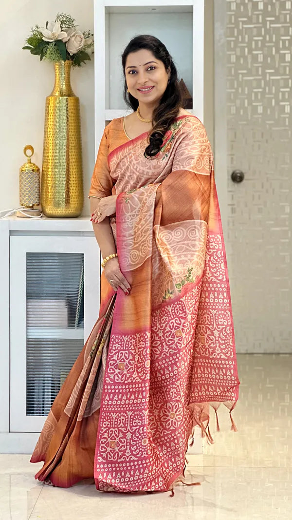 SOFT TUSSAR SILK SAREE WITH BEAUTIFUL PRINT WITH ATTRACTIVE PALLU AND CONTRAST PALLU  WITH TASSAL