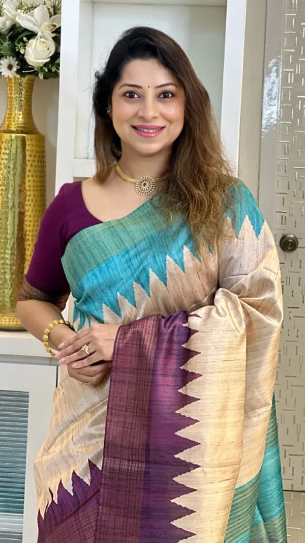 SOFT TUSSAR SILK SAREE WITH BEAUTIFUL PRINT WITH ATTRACTIVE PALLU AND CONTRAST PALLU  WITH TASSAL