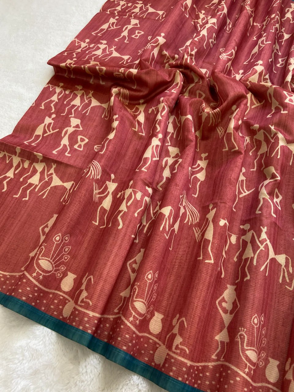 SOFT TUSSAR SILK SAREE WITH BEAUTIFUL PRINT WITH ATTRACTIVE PALLU AND CONTRAST PALLU  WITH TASSAL