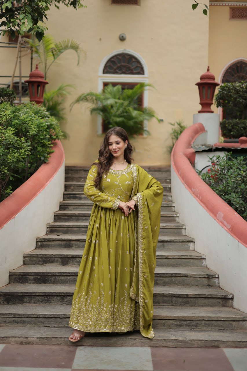 👗 PREMIUM DESIGNER READYMADE TOP-SHARARA-DUPATTA COLLECTIONS