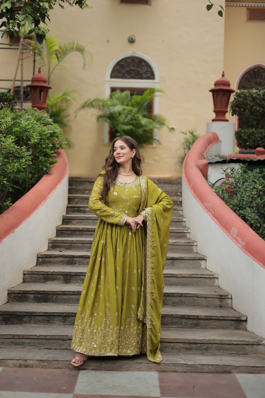 👗 PREMIUM DESIGNER READYMADE TOP-SHARARA-DUPATTA COLLECTIONS