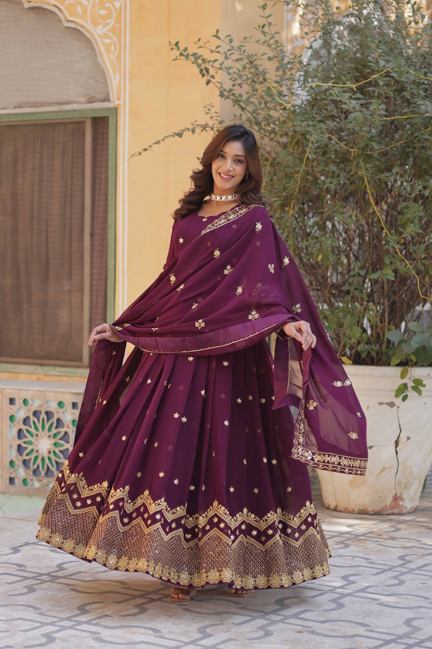 Women's Fully Flair Gown Made With Star Georgette Fabrics